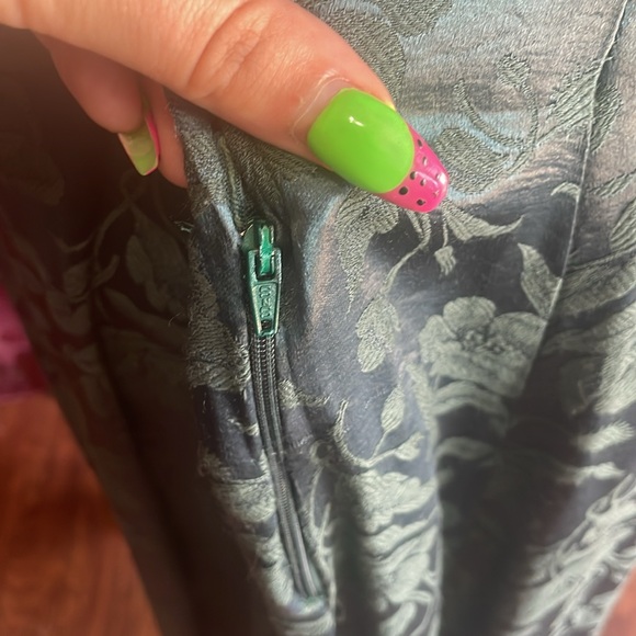 Vintage Forest Green Crossback Embossed Floral Fairy Slip Dress Size Seven - Picture 5 of 10